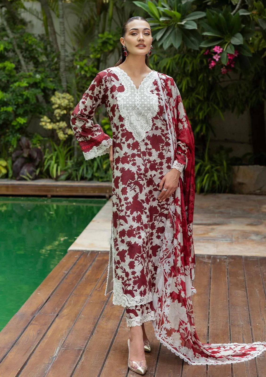 Zainab Chotani  Printed Lawn  3pcs (Z-2832-T)